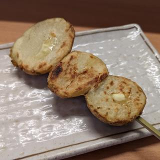 じゃがバター串(大衆酒場 五の五 ぴおシティ桜木町店)
