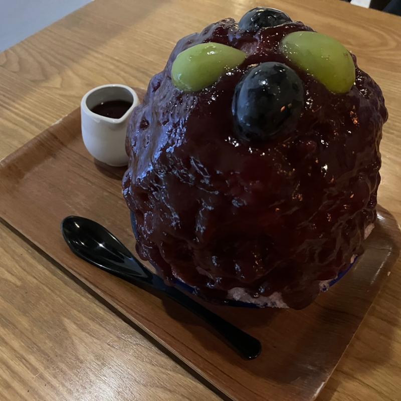 ぶどうのかき氷(和カフェ団栗)