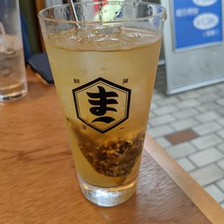 コーン茶ハイ(釣宿酒場マヅメ 野毛本店)