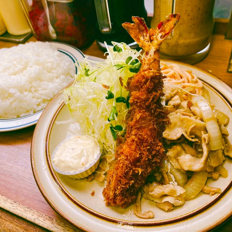 エビフライ生姜焼きセット(キッチン南海 神保町店)