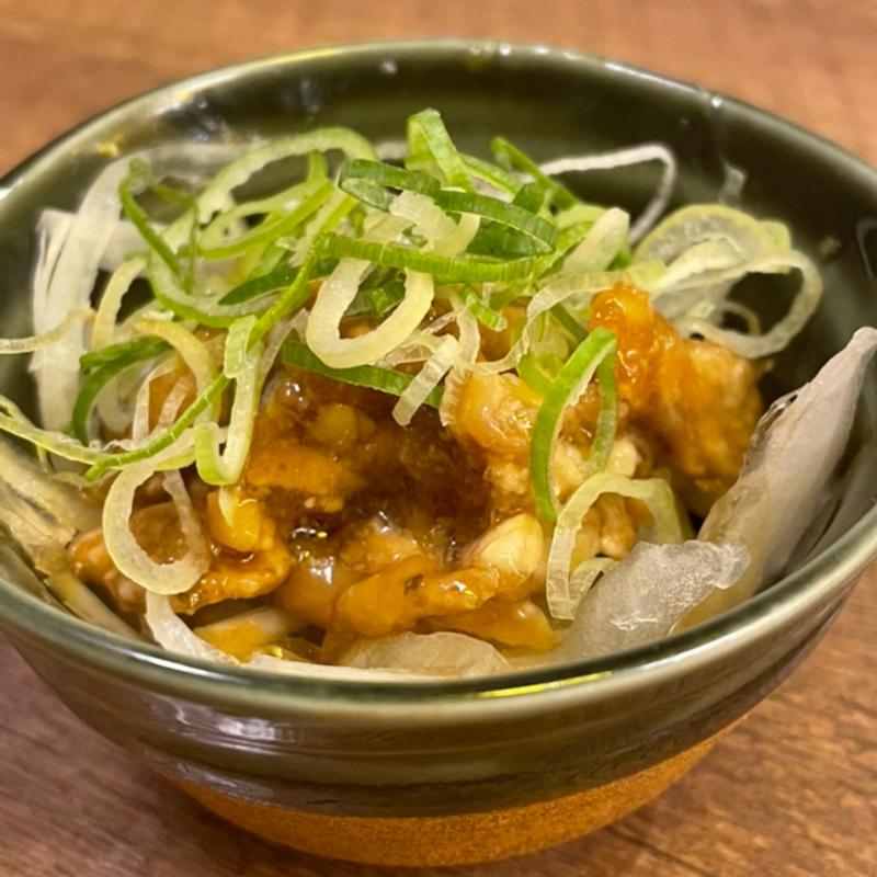 鶏皮ポン酢(餃子のかっちゃん堺東店)