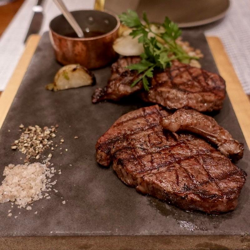 牛フィレ(リバーサイドキッチン＆バー | Riverside Kitchen&Bar)