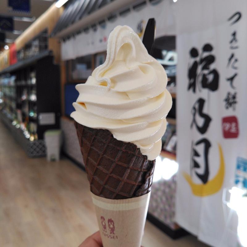 ソフトクリーム(つきたて餅 伊達 福乃月)