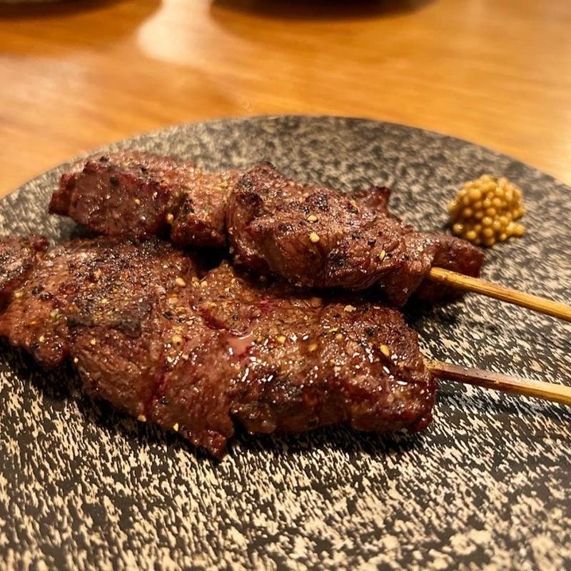 羊肉(炭のクチ-suminokuchi-)