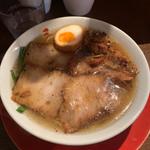 焼豚ラーメン 味玉(焼豚ラーメン 三條 )