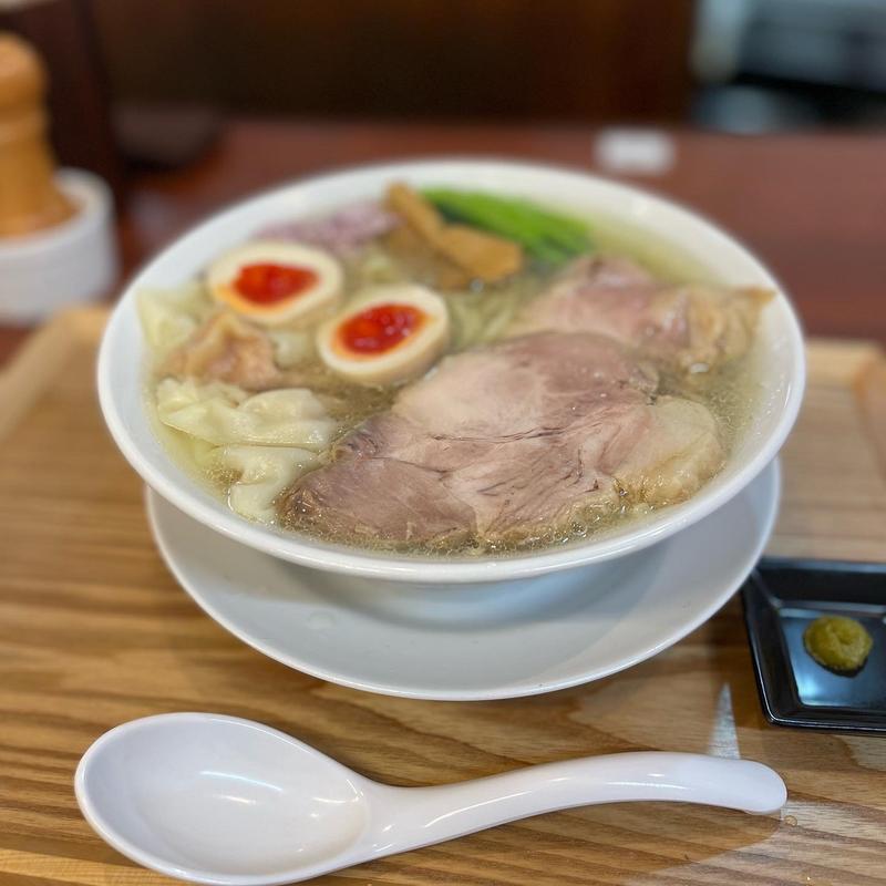 特製塩そば 1250円(中華そば 千乃鶏（センノトリ）)