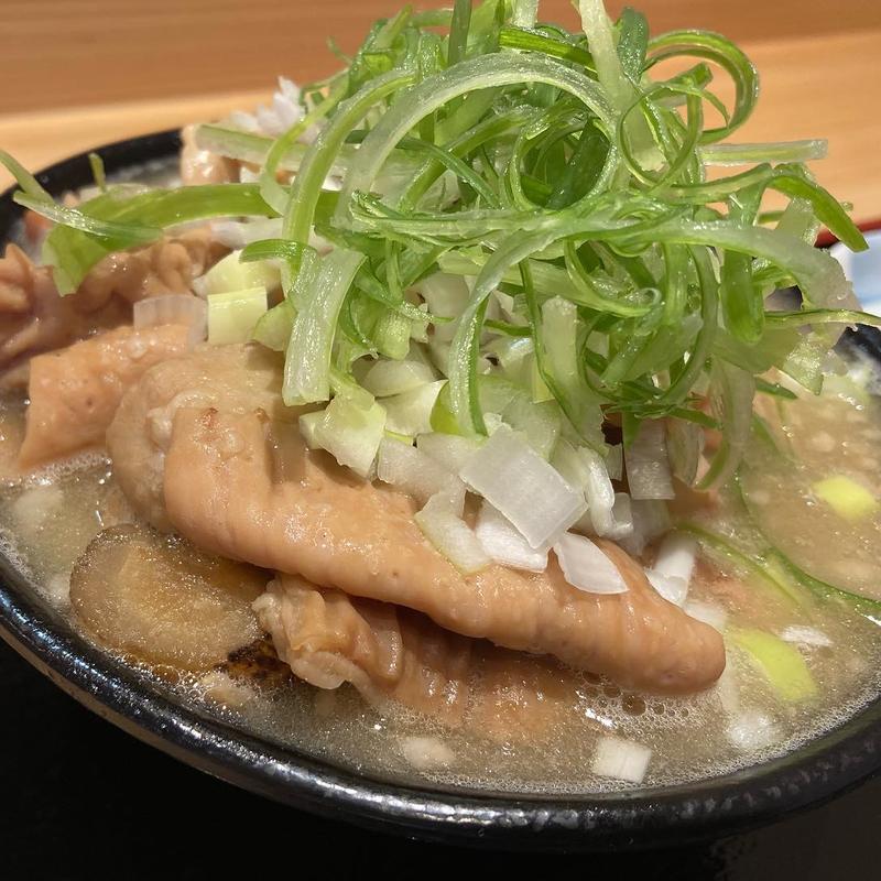 (もつ煮込み中田屋)