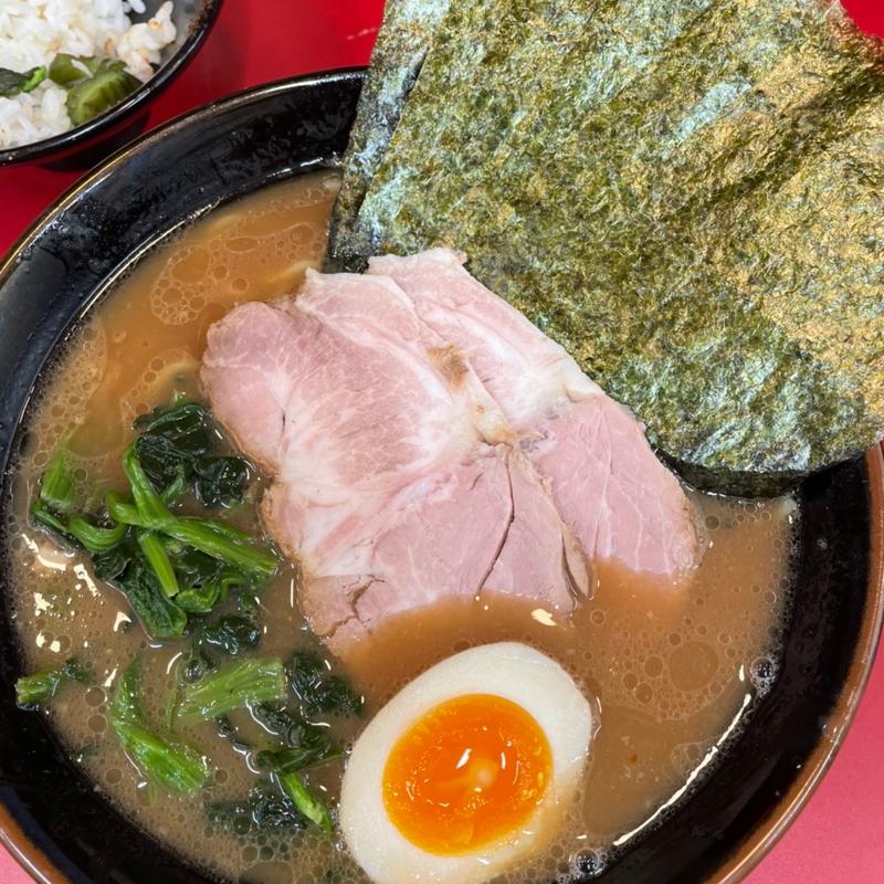 (横浜らーめん山本家)