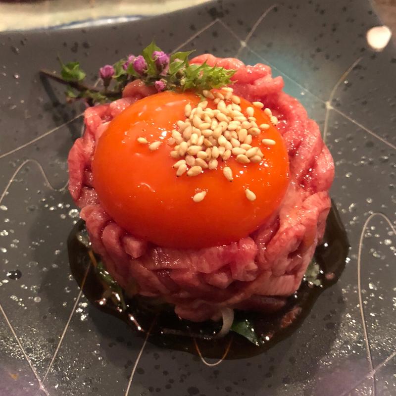 (大衆肉割烹てっぺー)