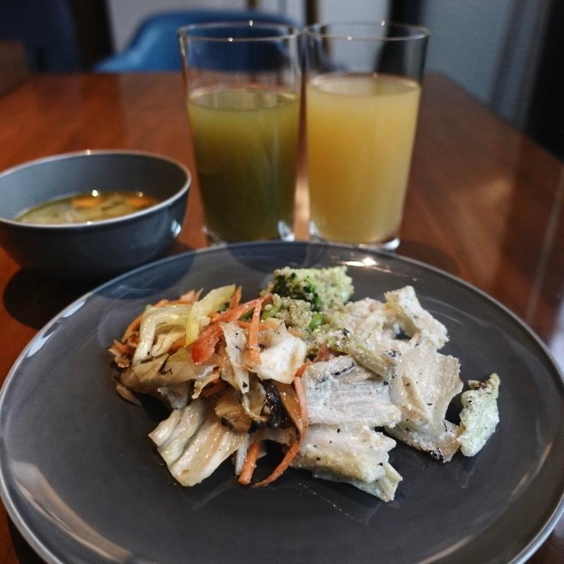 サラダ(リバーサイドキッチン＆バー | Riverside Kitchen&Bar)