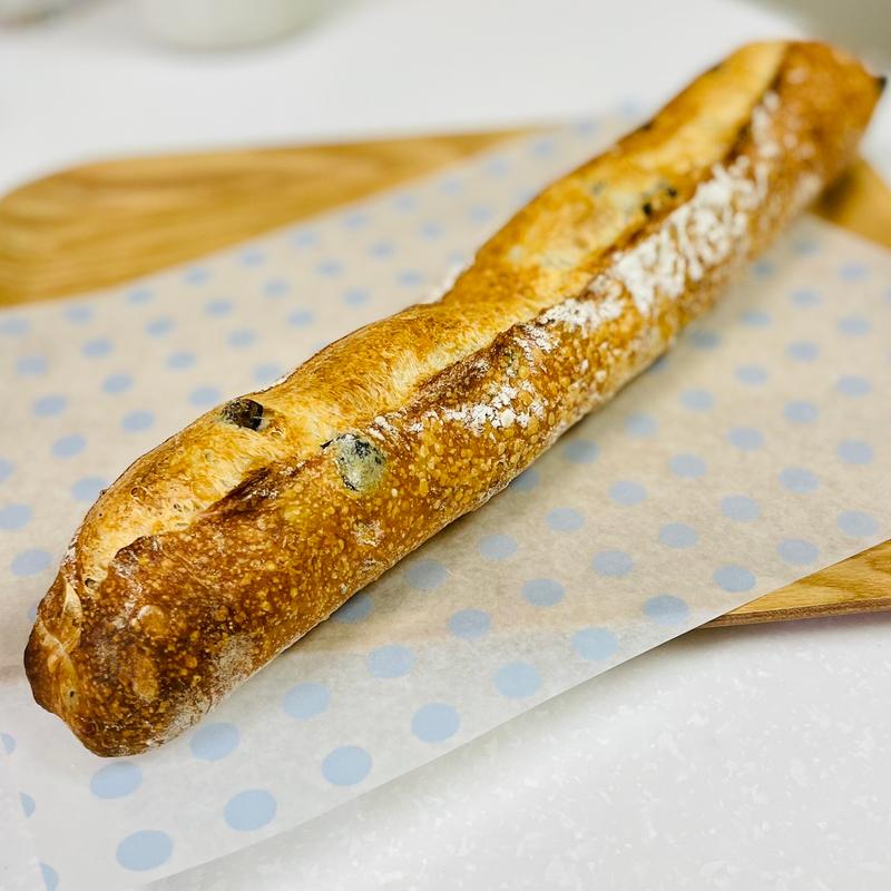 バケット　オリーブ(マニフィック ブーランジェリー)