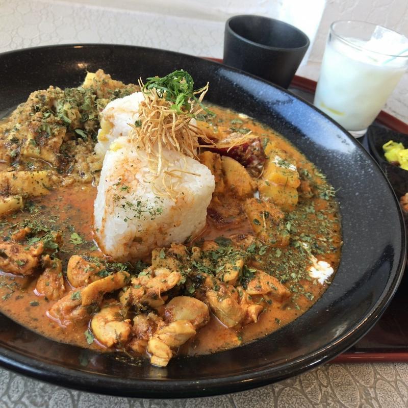 カレー3種盛り　御飯セット(スリーフレーバーカレー)