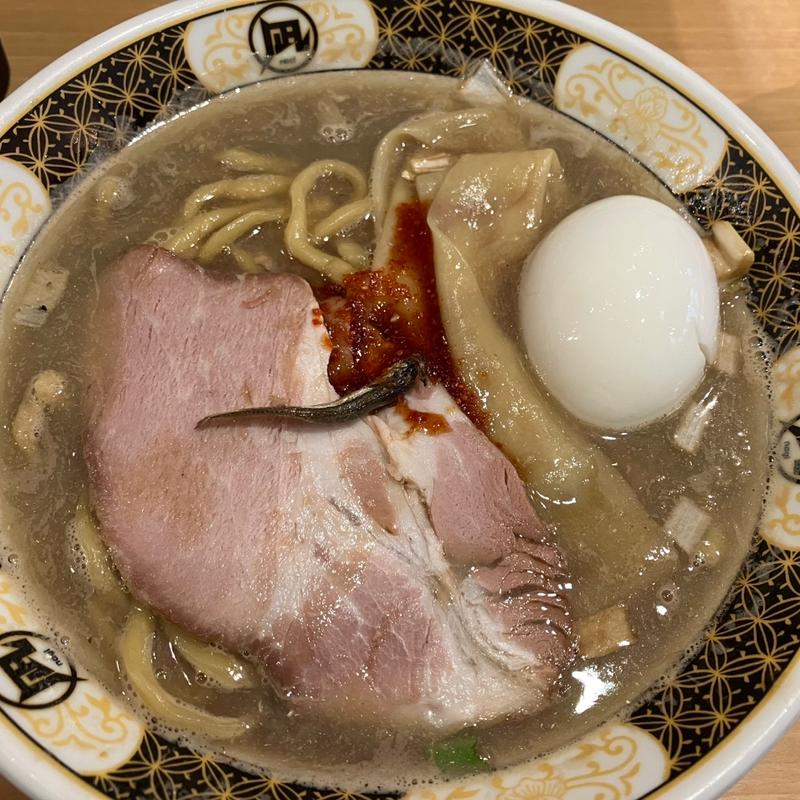味玉煮干しラーメン(すごい煮干ラーメン凪 新宿ゴールデン街店別館 （【旧店名】ラーメン凪 豚王）)