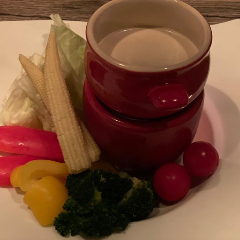 季節野菜のバーニャカウダ(チーズの海に溺れたい 町田店)