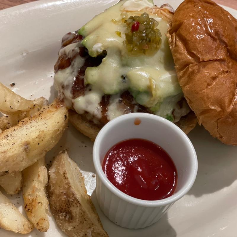 アボカドBBQチーズバーガー(J.S. PANCAKE CAFE 町田モディ店)
