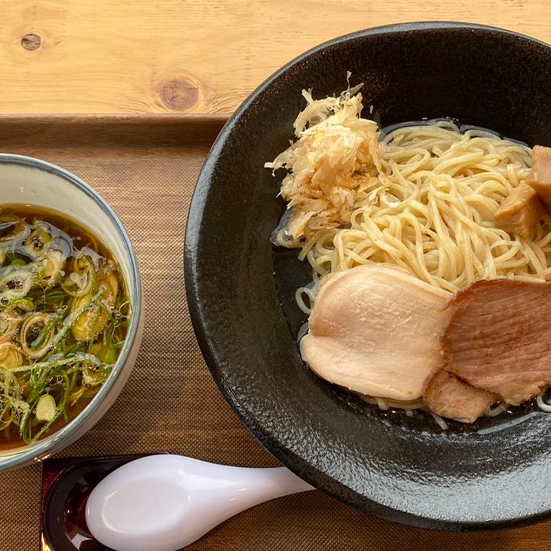 鶏出汁醤油つけめん(麺庵えいと（鶏出汁・煮干し出汁醤油らぁ麺専門店）)