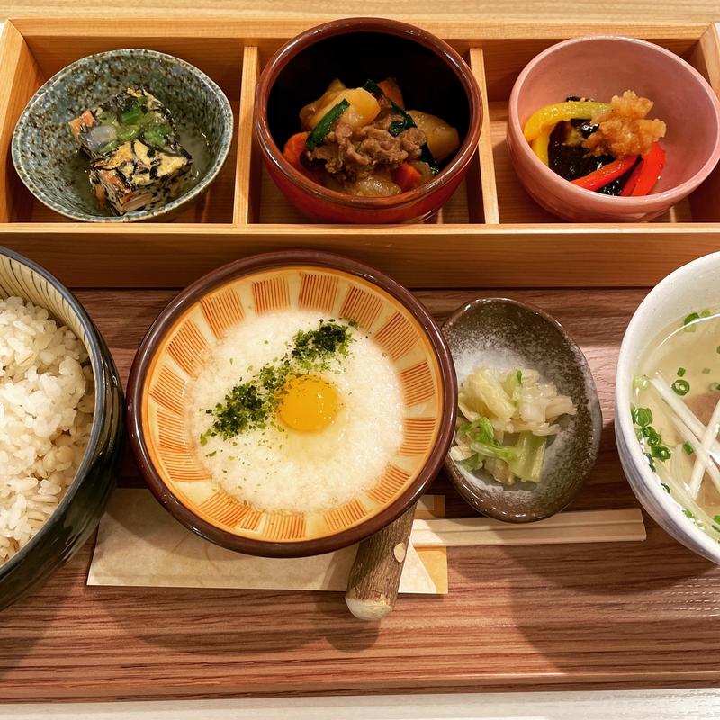 麦飯とろろ小鉢3種定食(三代目 文治 阪急三番街店)