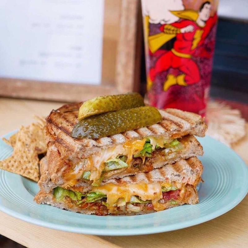 メキシカンホットサンド(City Coffee Setagaya)