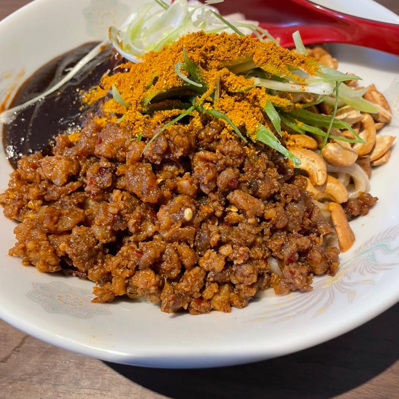 甘みそナッツまぜそば(晴耕雨読)