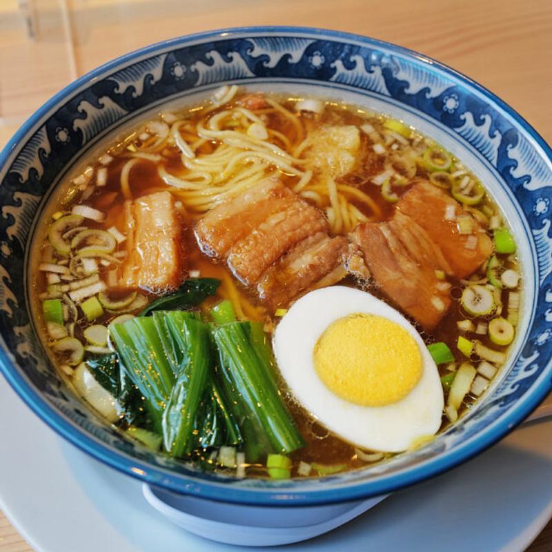 博多しょうゆラーメン(しま屋)