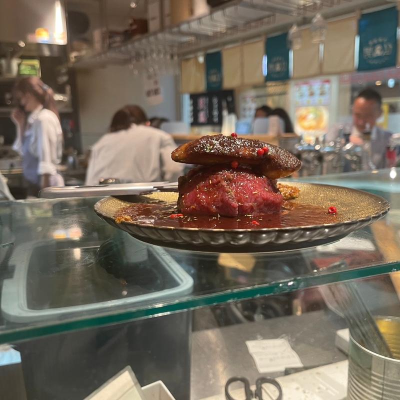 フォアグラとローストビーフ(大衆酒場フレンチマン　第3ビル店)