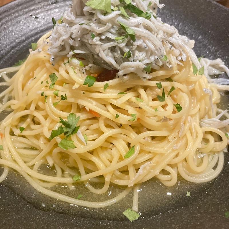 しらすのパスタ(brew lounge 市ケ谷 / ブルーラウンジ)