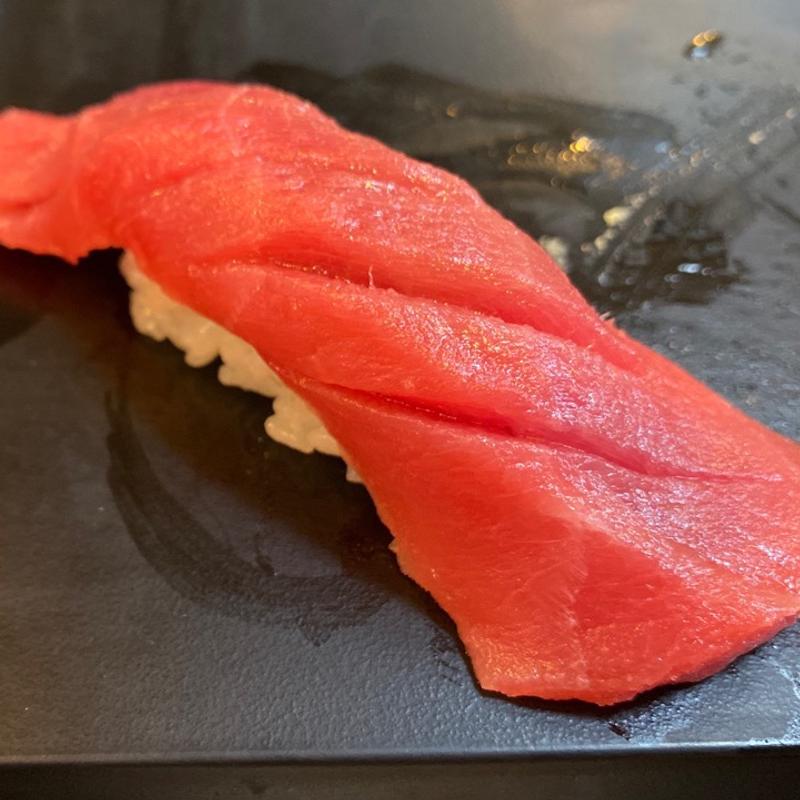 赤身(まぐろ)(すしざんまい 本店)