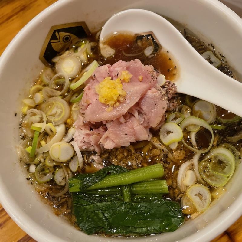 真鯛ブラックらーめん(真鯛らーめん 麺魚 )