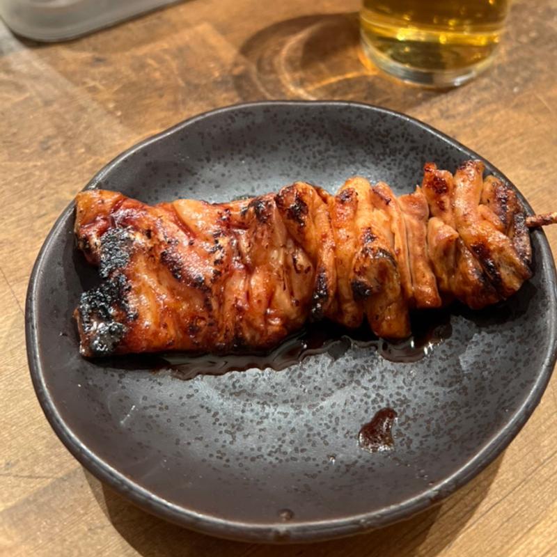 しろ(やきとんたくちゃん)