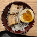 ミニ角煮丼とお蕎麦のセット(鴨しゃぶ粋玄)