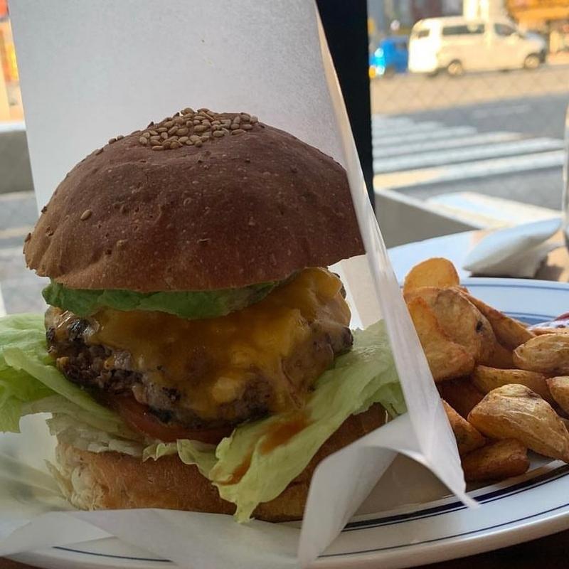 (TOKYO CIRCUS CAFE 田町三田)