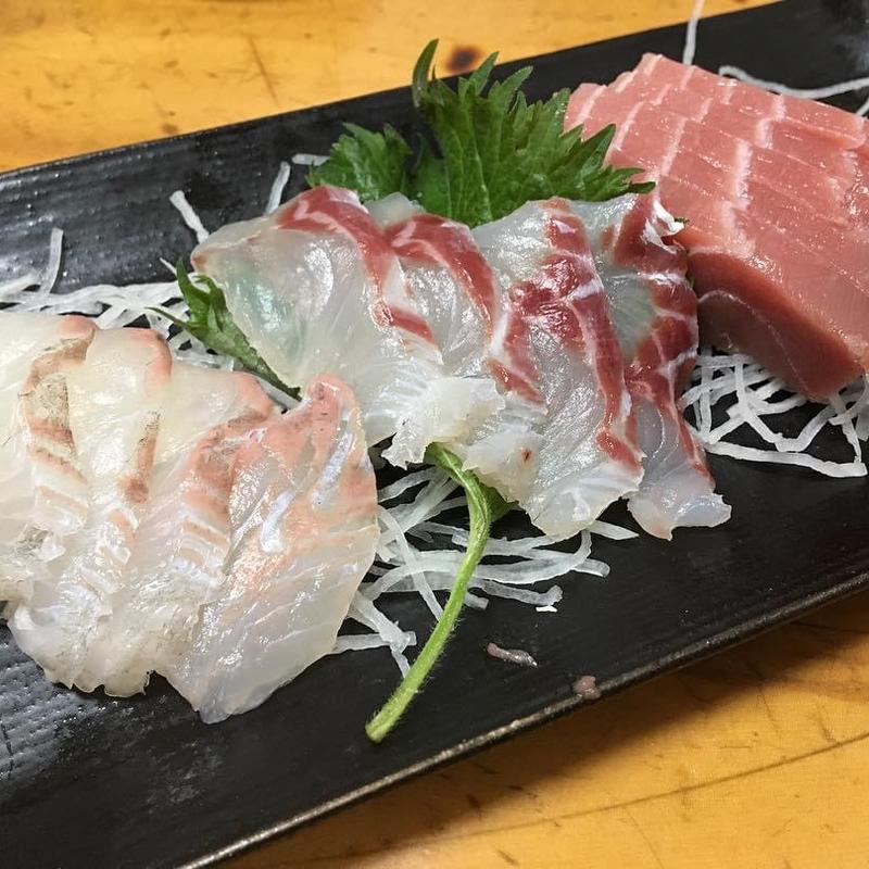 お一人様用刺身定食(多け乃)