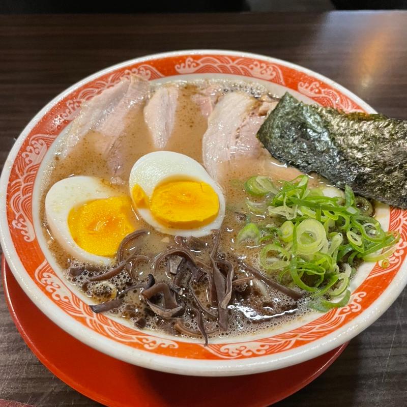 熊本男味らーめん(呼び戻しとんこつ 光四郎(こうしろう))