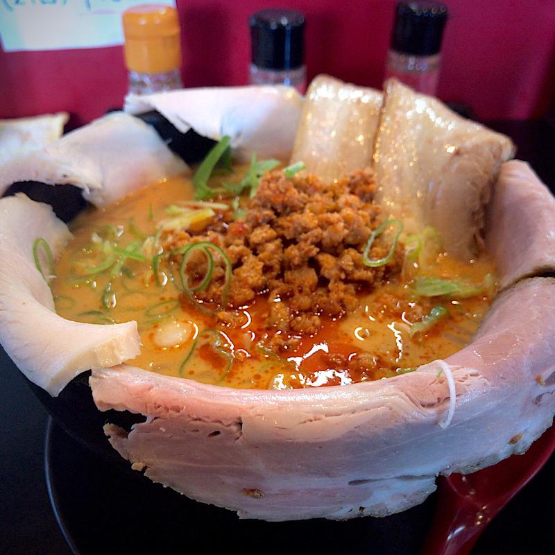 担々チャーシューチャーシューチャーシュー麺(麺場 帆月)
