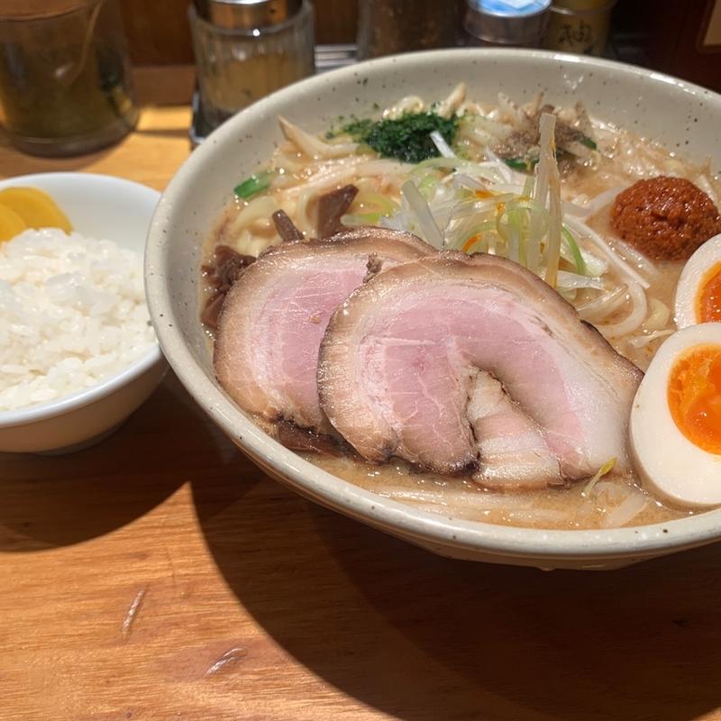 辛バリ味噌らーめん(つじ田 味噌の章 飯田橋店)