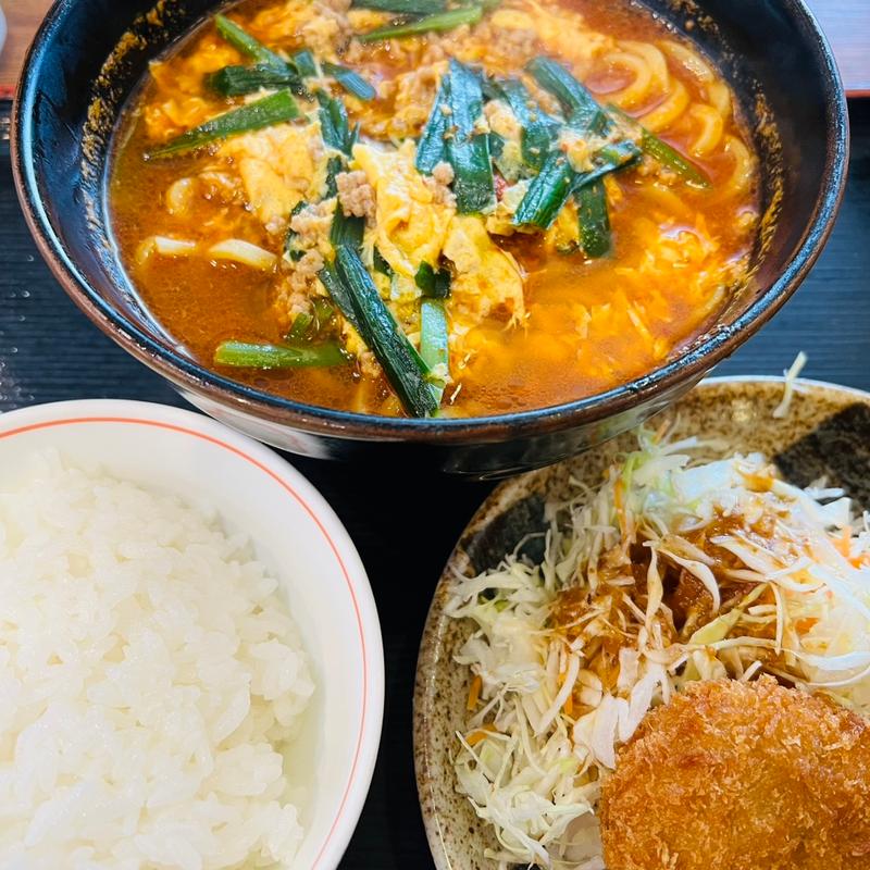 宮崎辛麺定食(街かど屋 南津守)