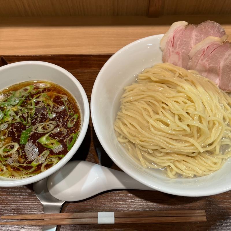 煮干と牡蠣出汁の醤油つけ麺(彩色ラーメン きんせい エキマルシェ大阪店)