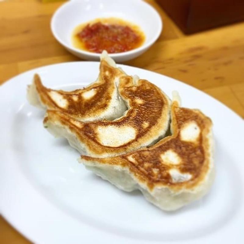 焼き餃子三ケ(青竹手打ちラーメン麺屋貴)