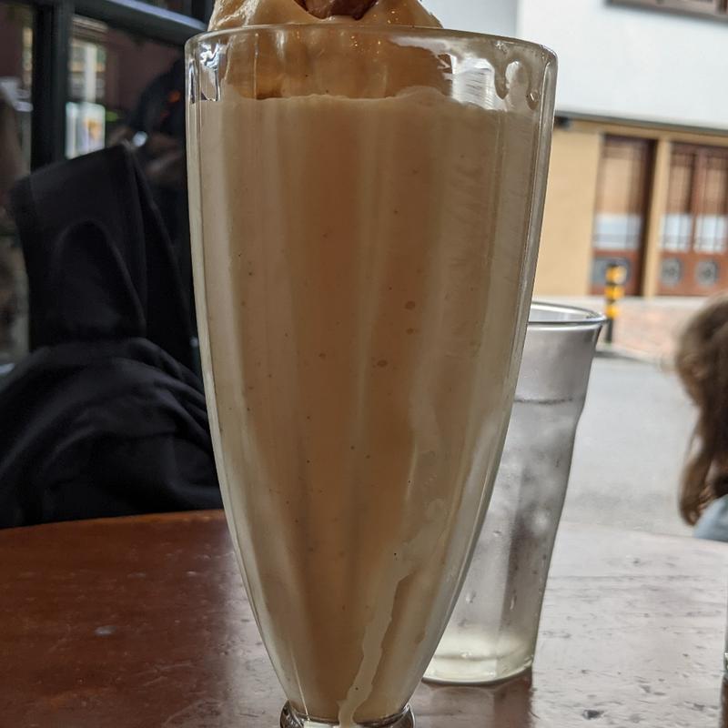 ピーナツバターシェイク(ホームワークス 広尾店 （Homework's）)