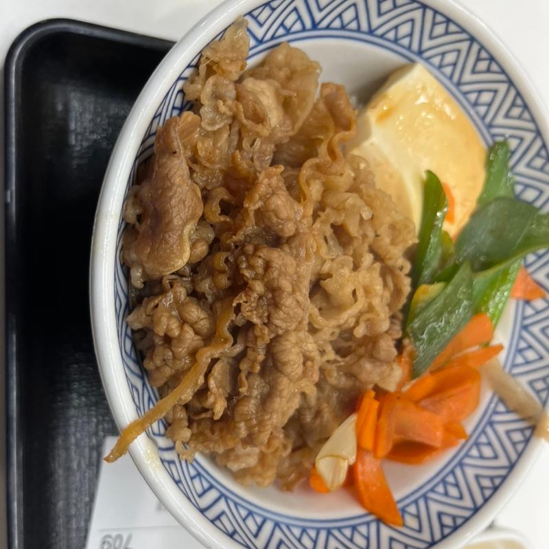 牛すき丼(吉野家 １４号線西小松川店)