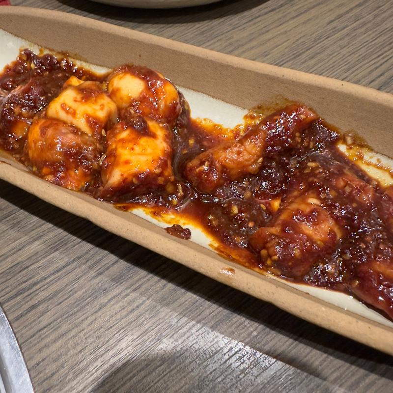 コロコロホルモン（小腸）(焼肉もーとん)