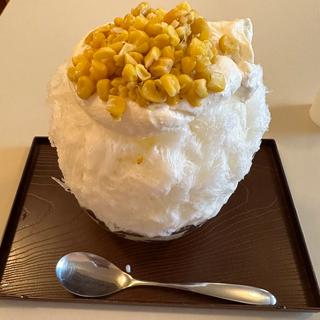 ホワイトショコラとつぶつぶコーンクリーム(氷舎 mamatoko(ママトコ))