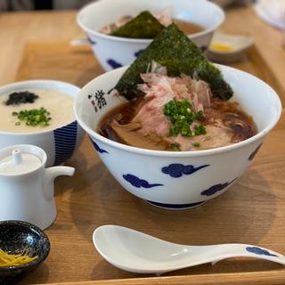 (麺屋猪一離れ)