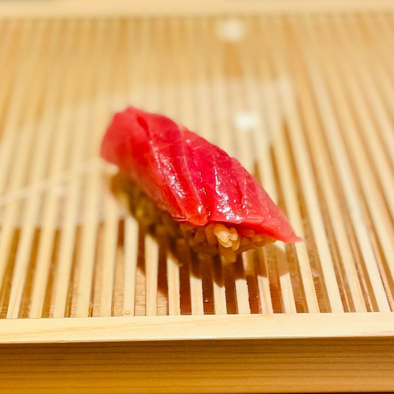 本鮪赤身(池袋　鮨よこ田)