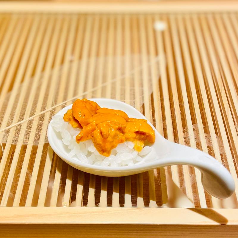 うに(池袋　鮨よこ田)