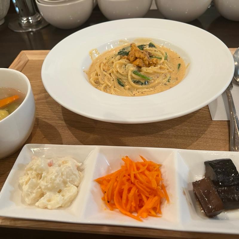 濃厚ウニのクリームパスタ(ATSUMI食堂)