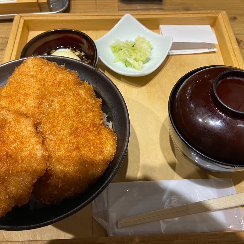 かつ丼(新潟カツ丼　タレカツ 神保町すずらん通り店)