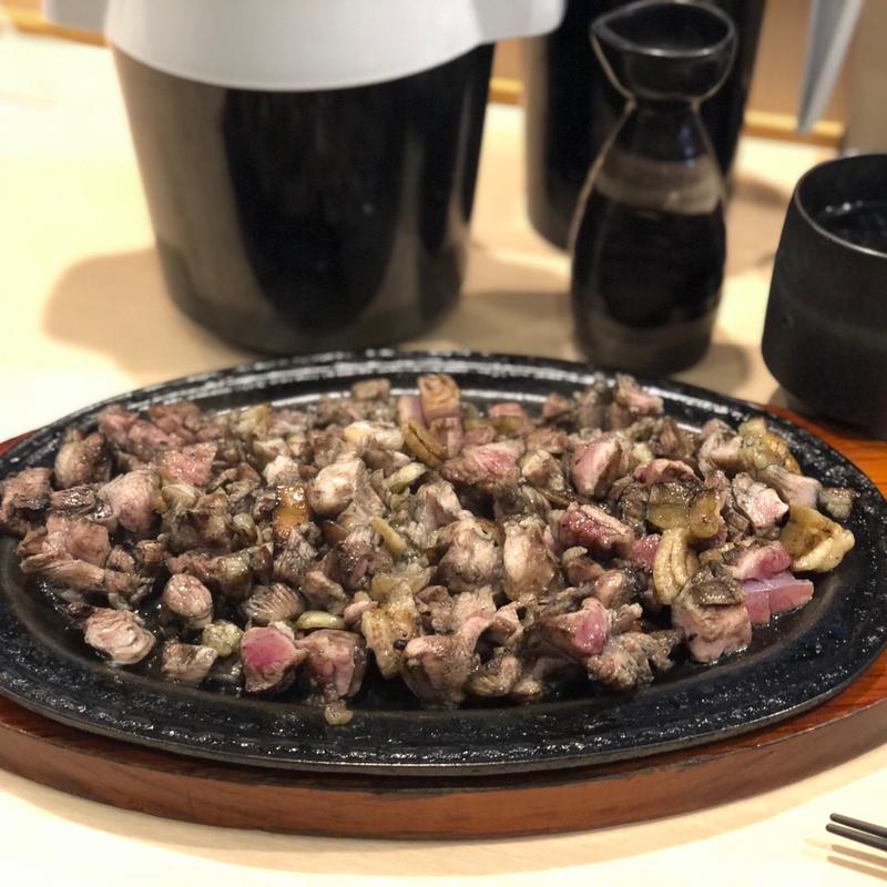 地鶏もも塩焼き(とり乃屋)