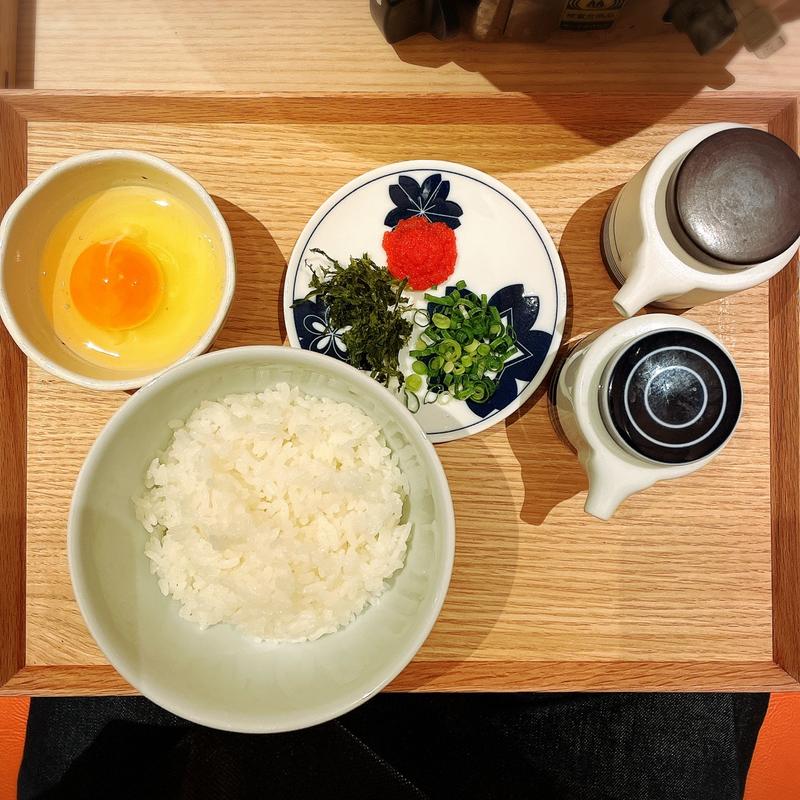 卵かけごはん(肉やきとだしと博多うどん中目黒はし田)