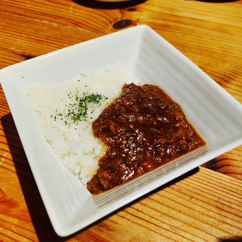 備前黒牛の自家製ピッコロカレー(グリルモトカラ)